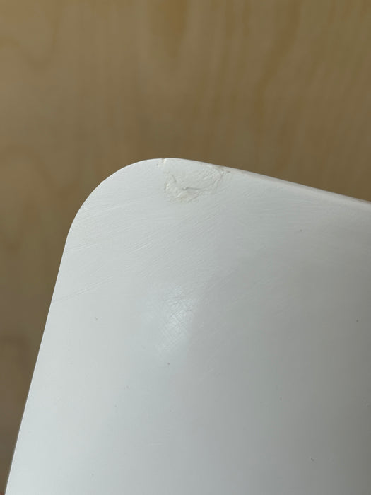 Cinderella Freedom Incinerating Toilet – Cosmetically Repaired / Open Box